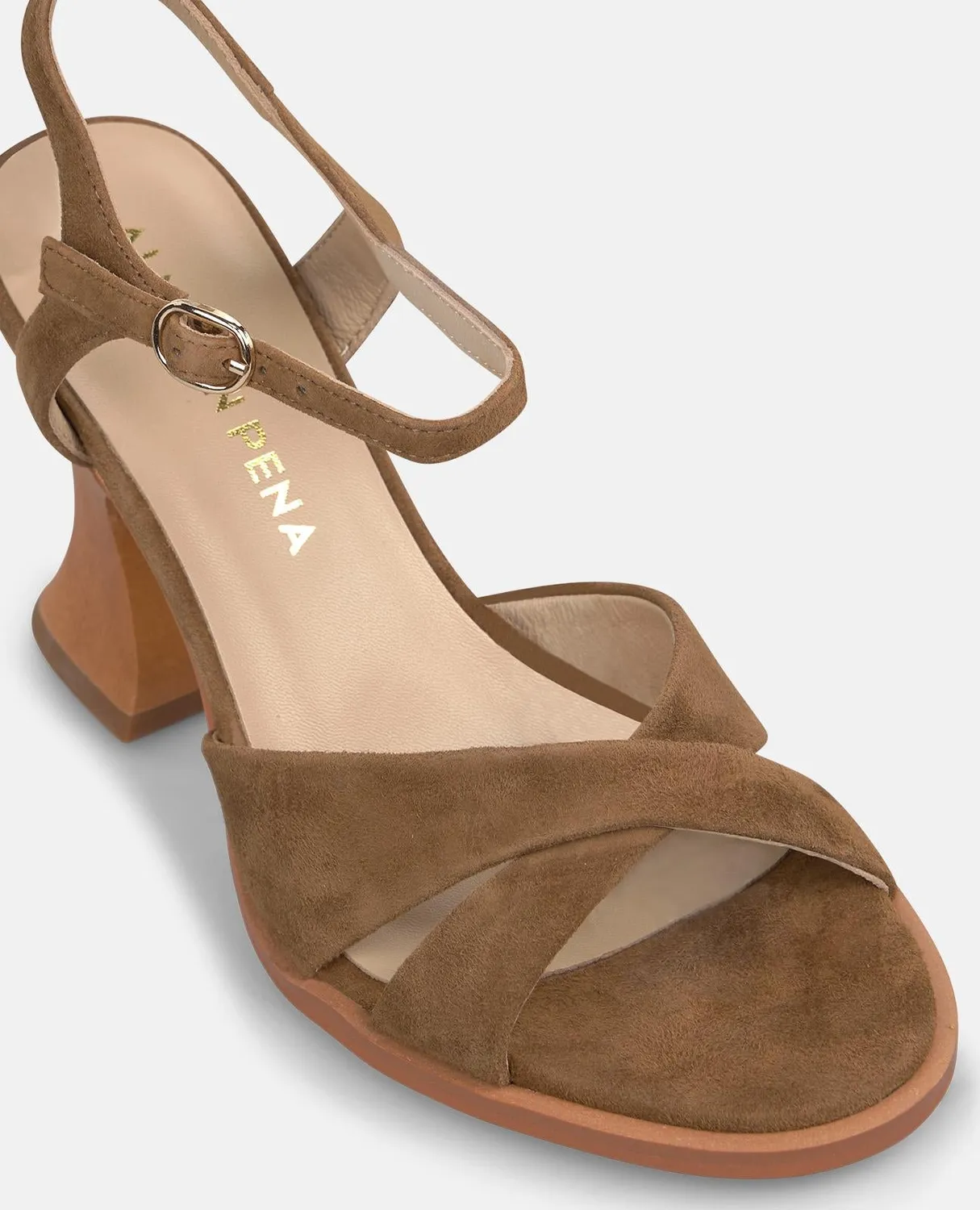 Alma en Pena V262450 sandales talon bois caramel cuir 10 cm