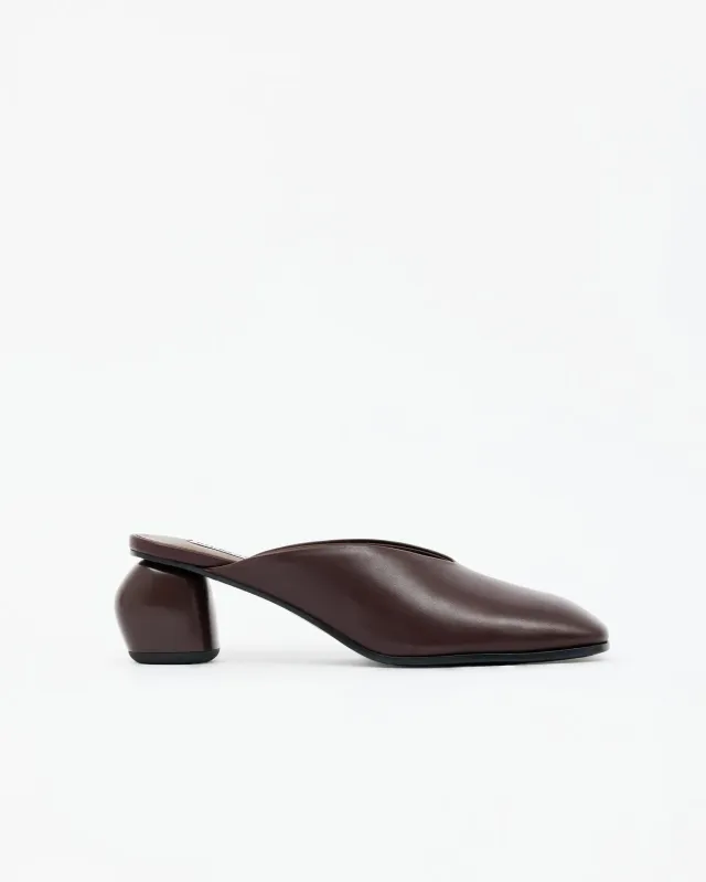 Mi/Mai Junya II Low sabot bordeaux cuir