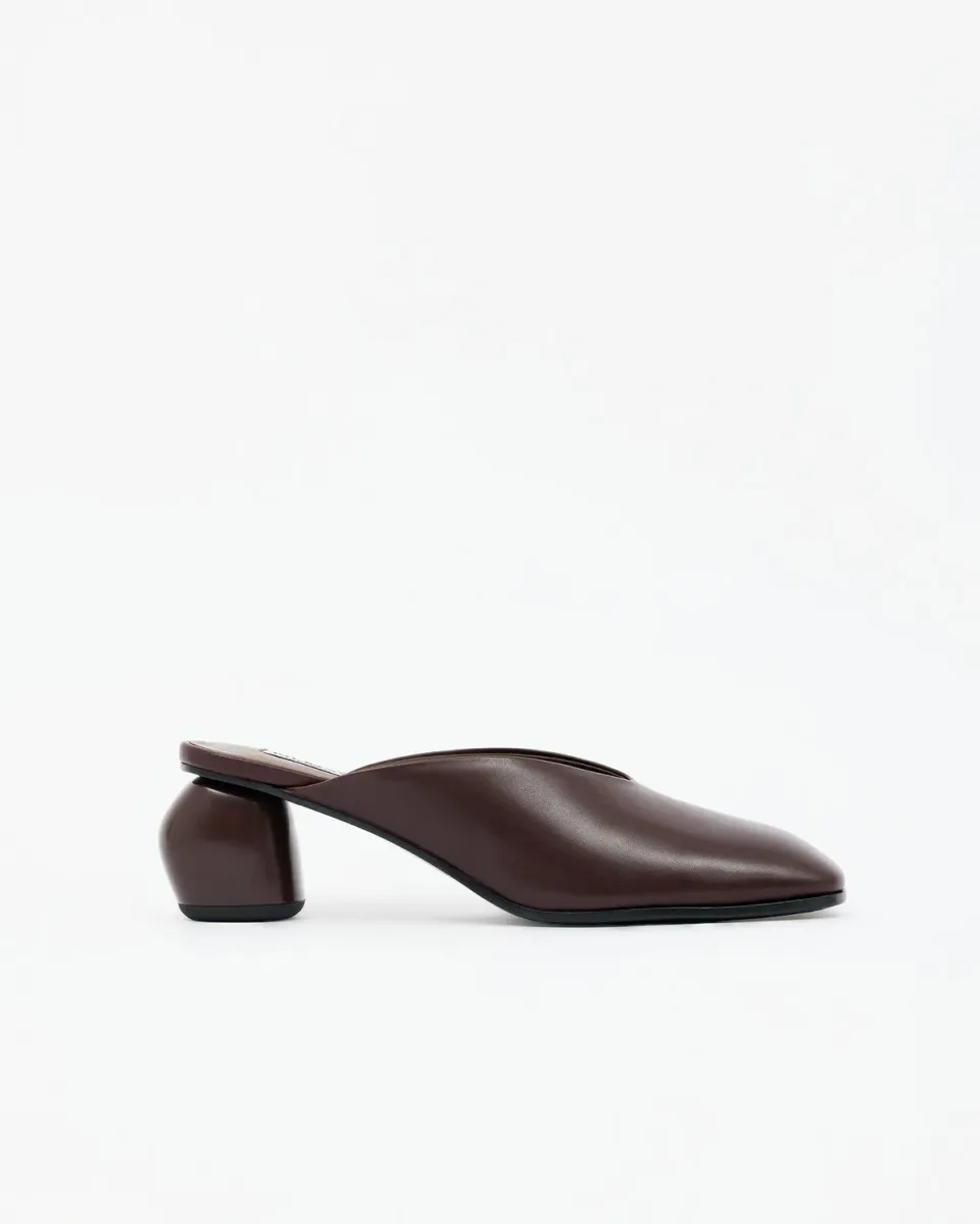 Mi/Mai Junya II Low sabot bordeaux cuir