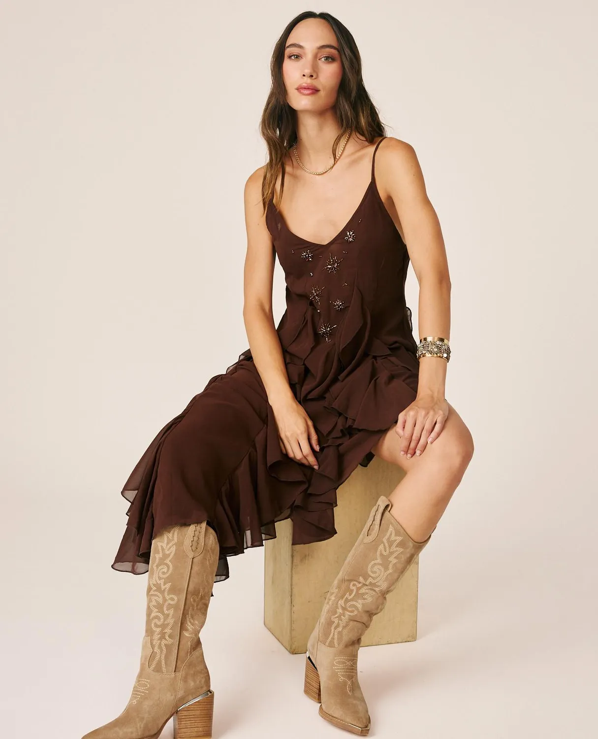 Alma en Pena I26CL0108 robe midi marron à volants