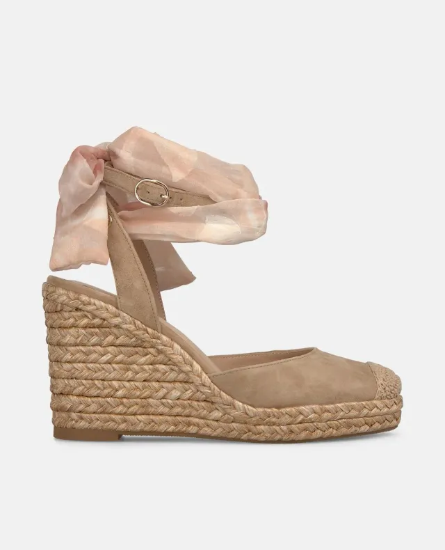 Alma en Pena V265600 compensées beige valenciana lacée