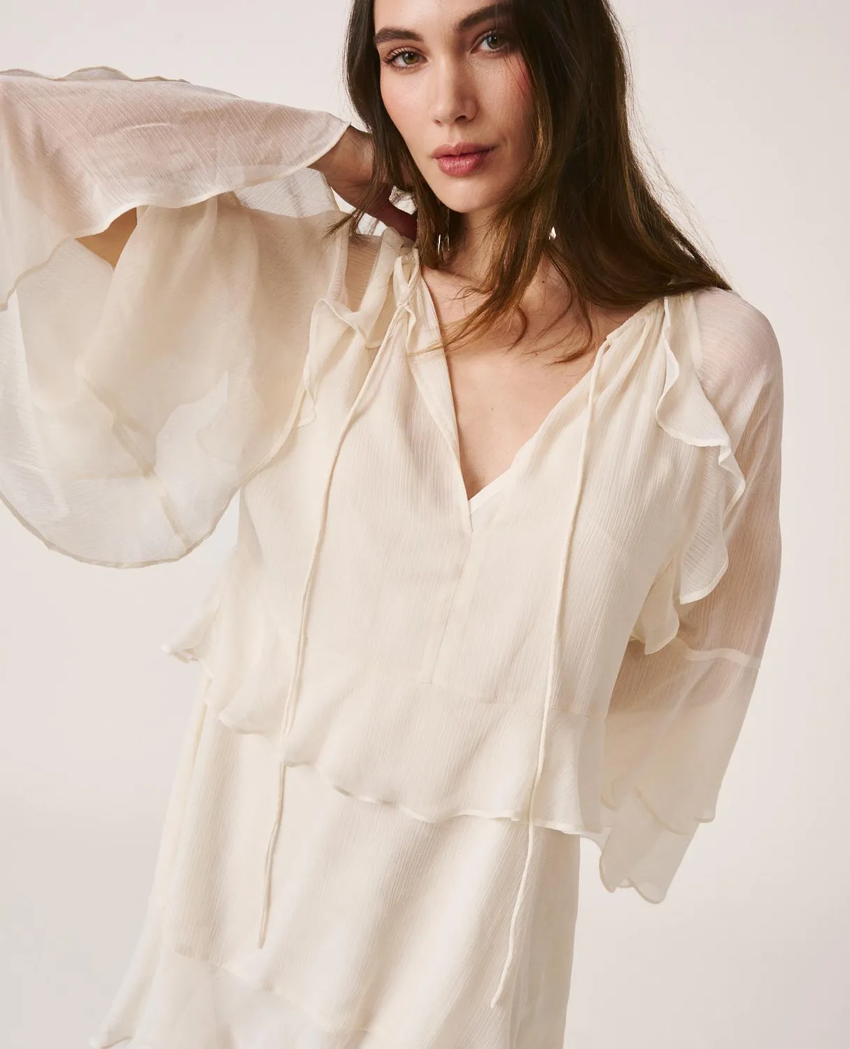 Alma en Pena V26CL0112 robe courte blanche gaze manches fluides