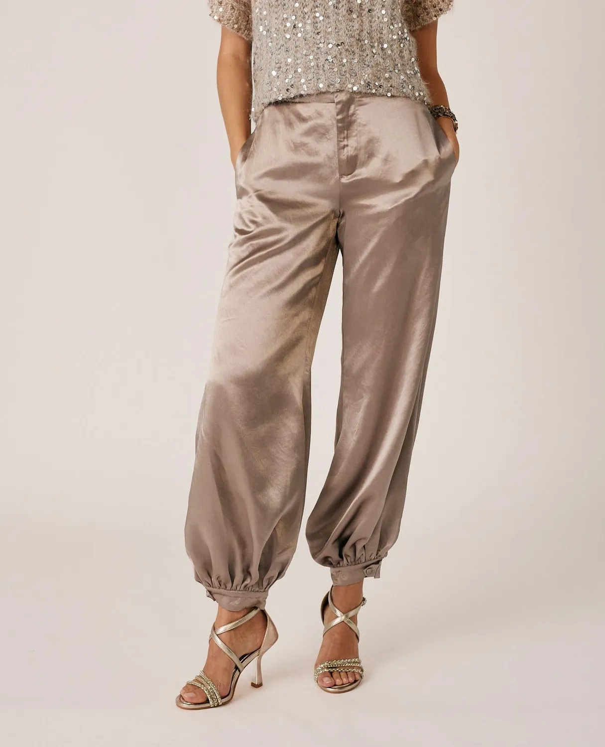 Alma en Pena I26CL1601 pantalon vison satiné