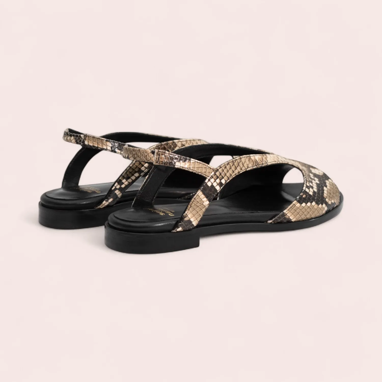 Karine Arabian Yoni sandale plate python taupe