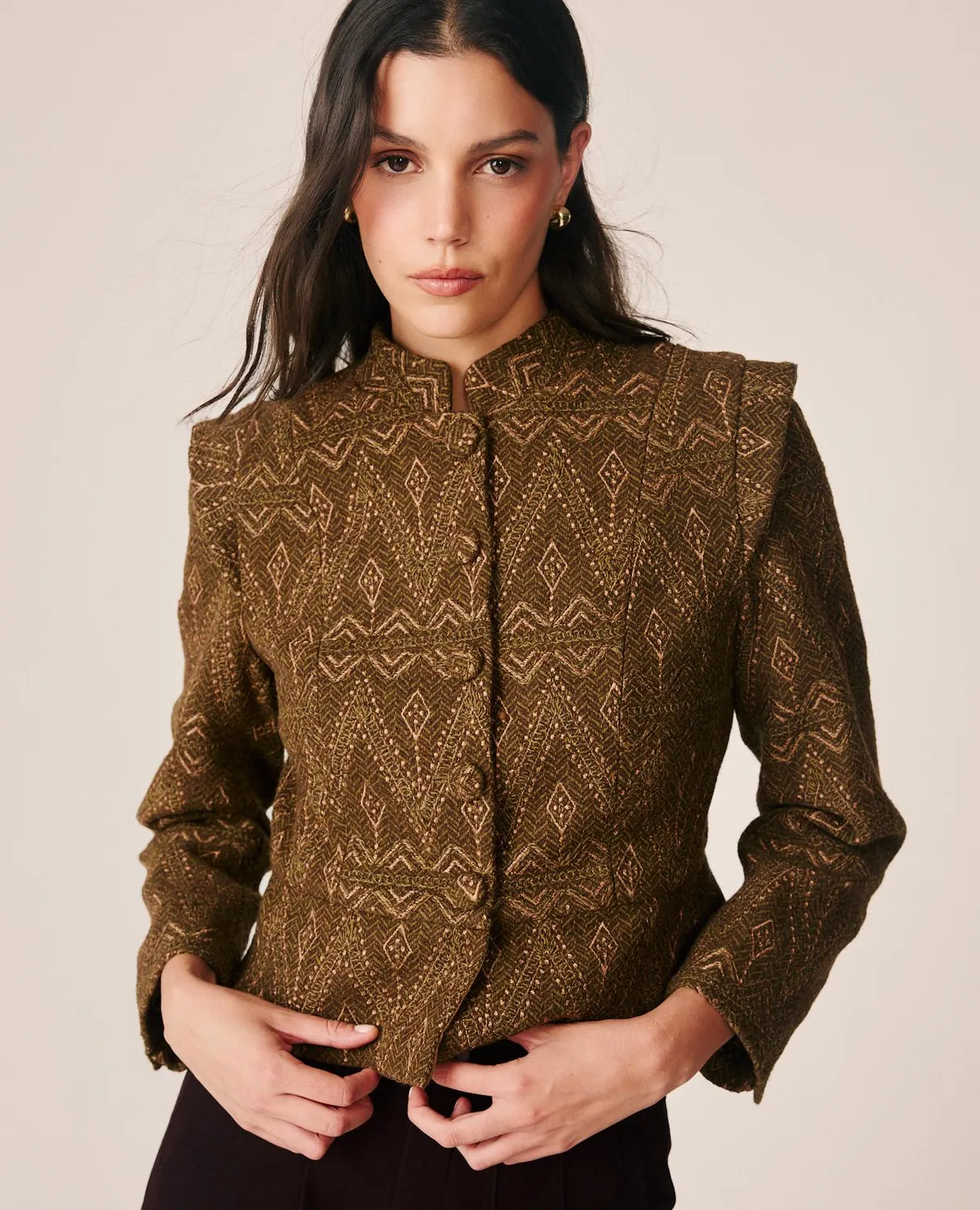 Alma en Pena I26CL1108 veste jacquard kaki géométrique