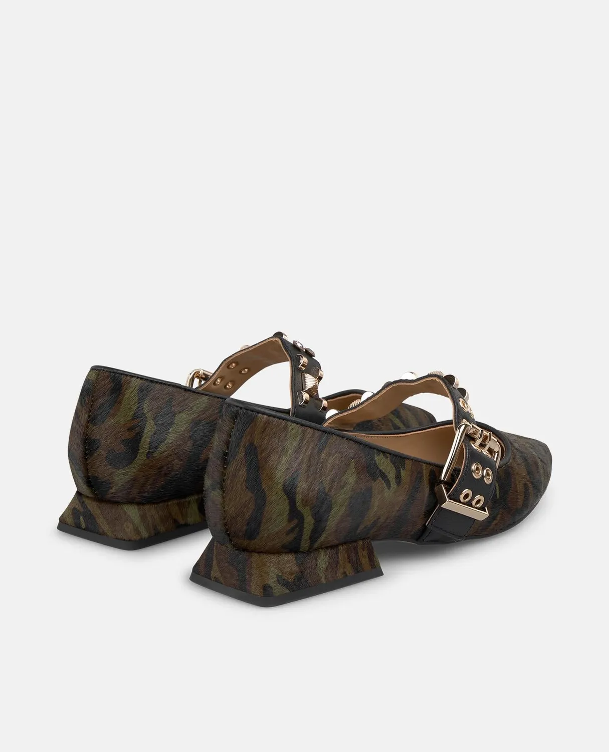 Alma en Pena I250134 chaussure verte cuir plate boucle