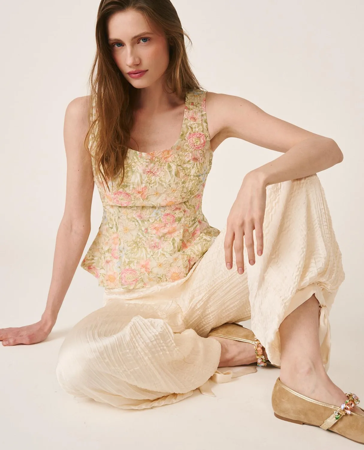 Alma en Pena V26CL0614 top vert floral peplum
