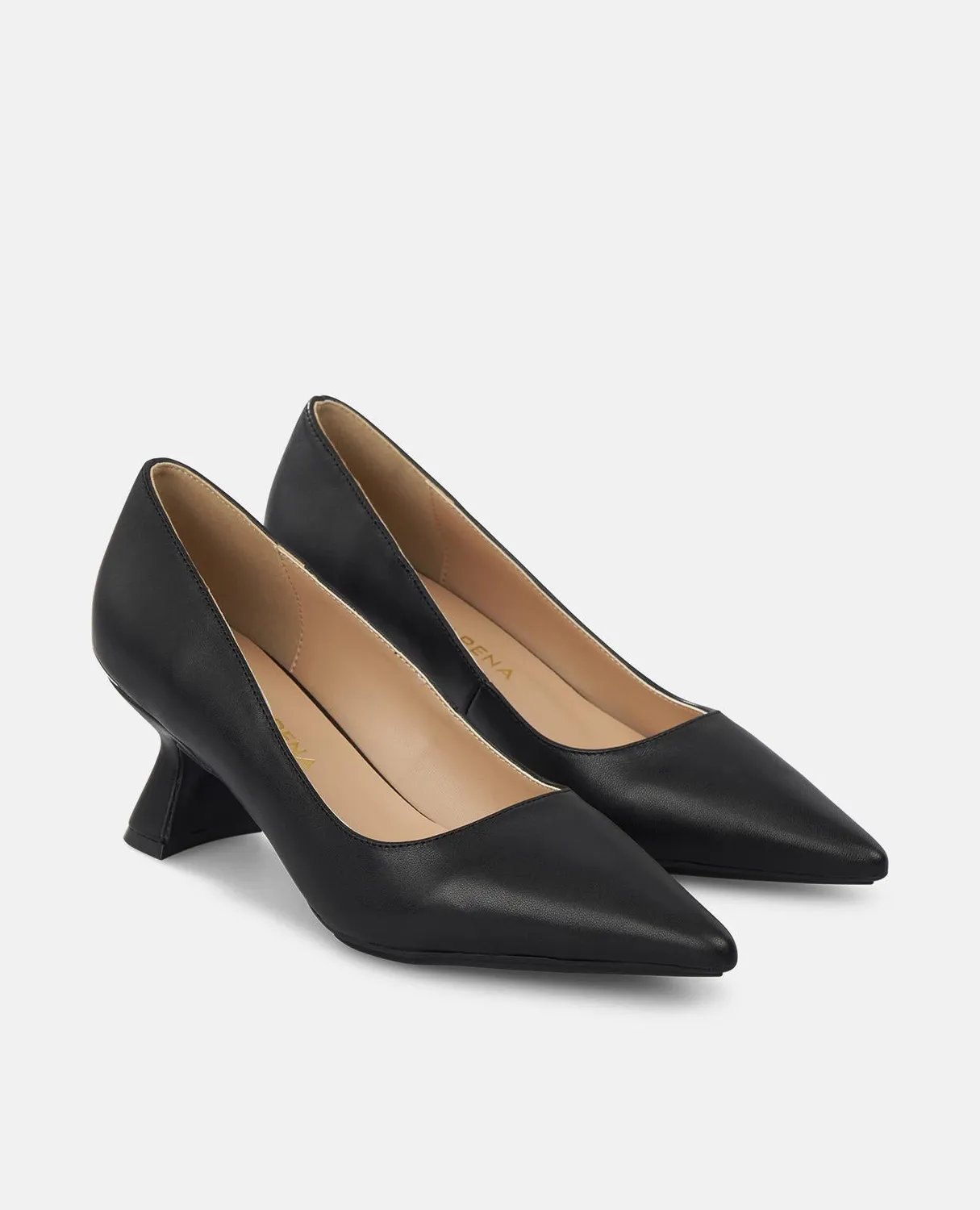 Alma en Pena I2551100 escarpin noir talon 6 cm