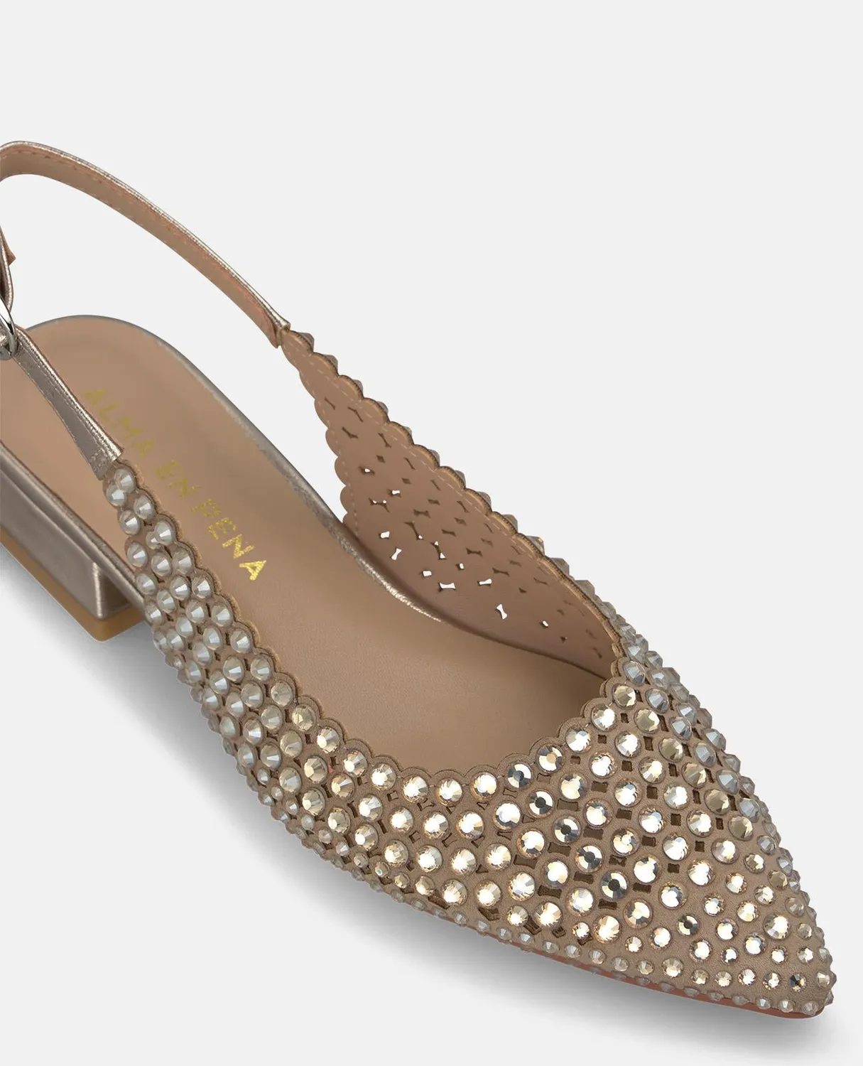 Alma en Pena V261000 babies bronze cloutées talon 2 cm
