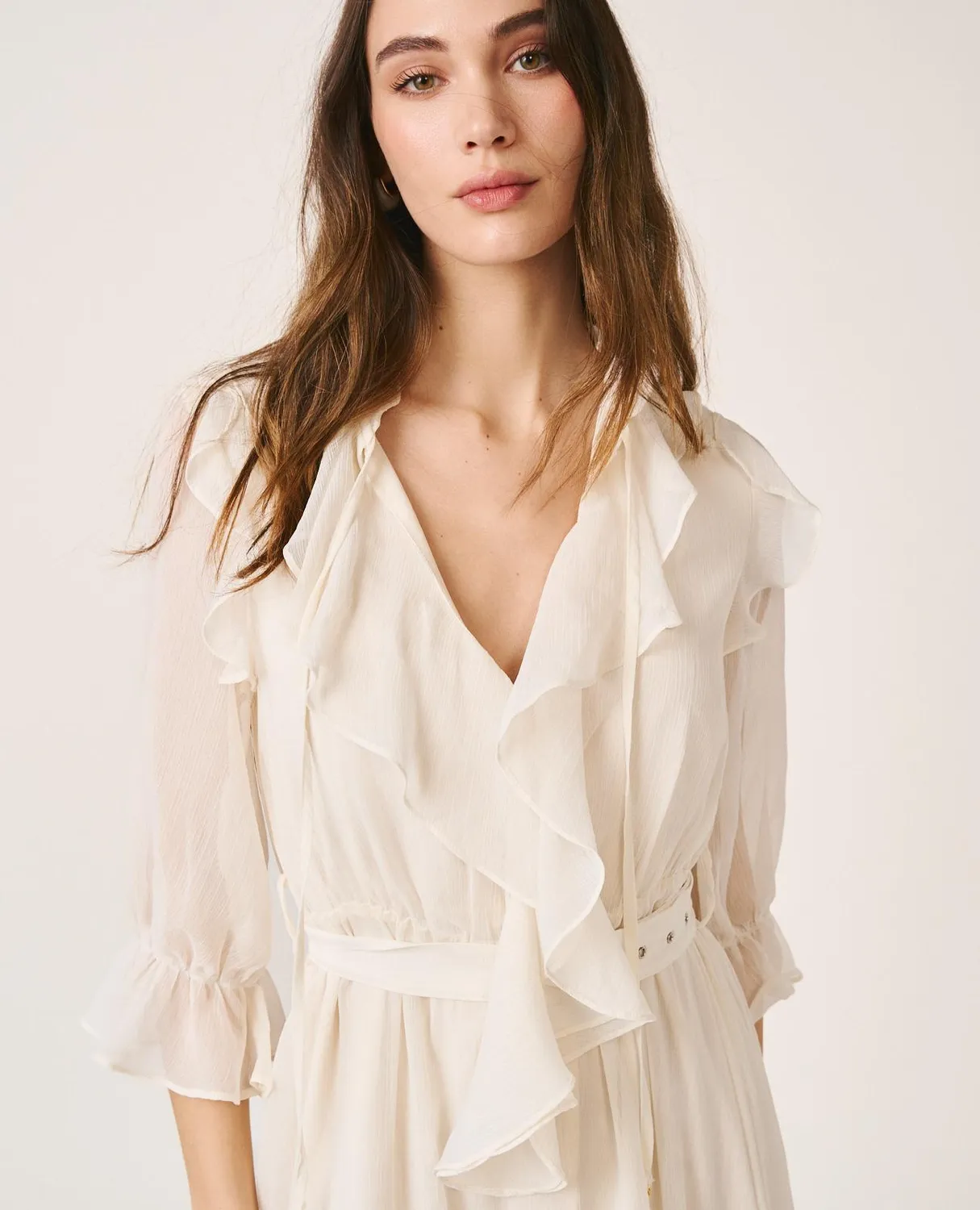 Alma en Pena V26CL0218 robe midi blanche volants