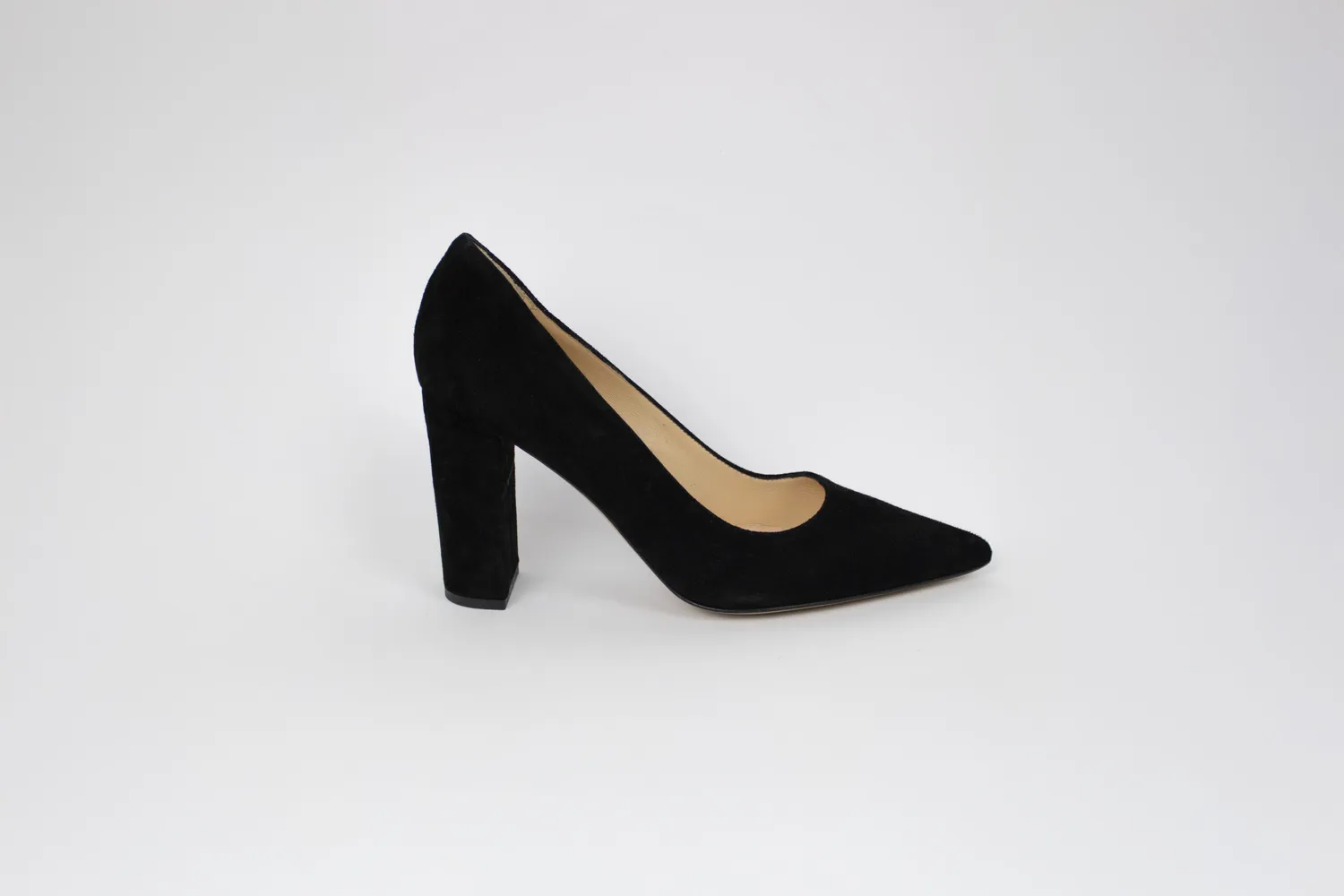 Matteo Pitti Jessy escarpins noirs en suède talon 8 cm