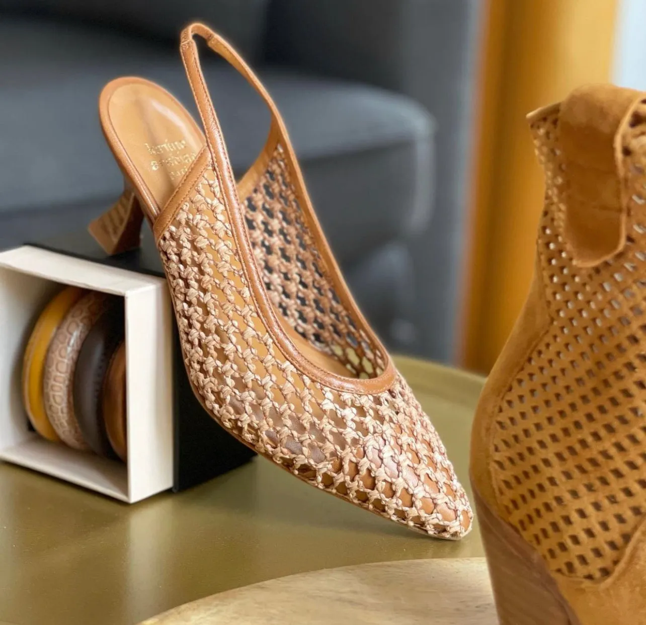 Karine Arabian MADISON escarpins camel 36 raphia