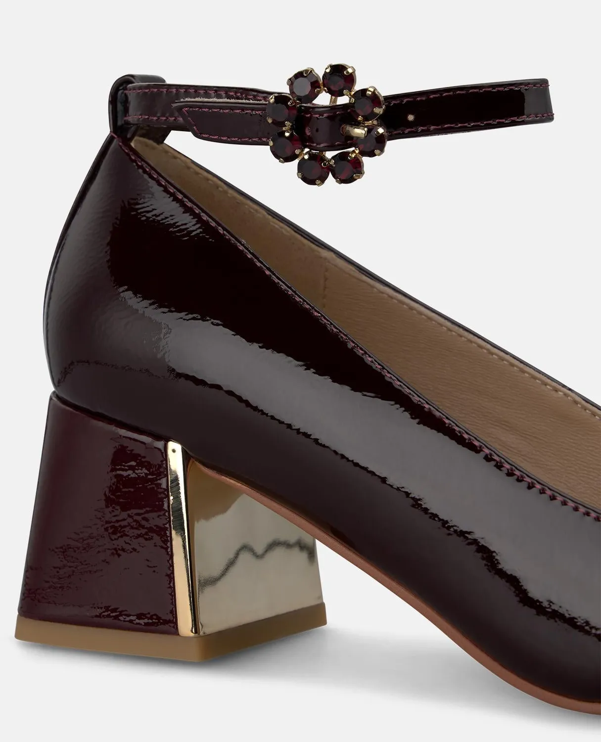 Alma en Pena I260154 escarpins vernis bordeaux 5,5 cm