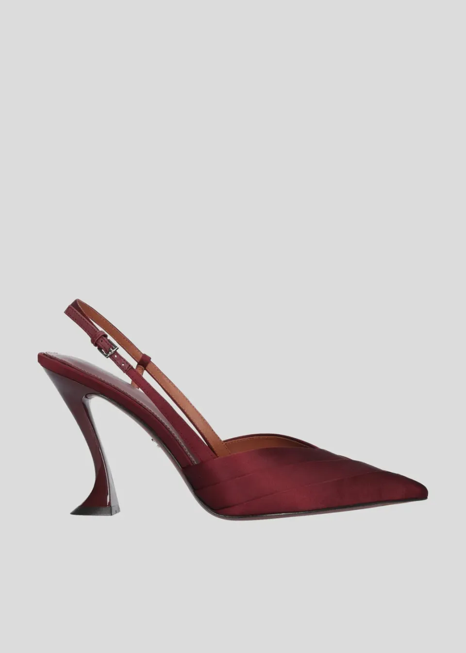 Lola Cruz Maria 95 escarpins collaboration