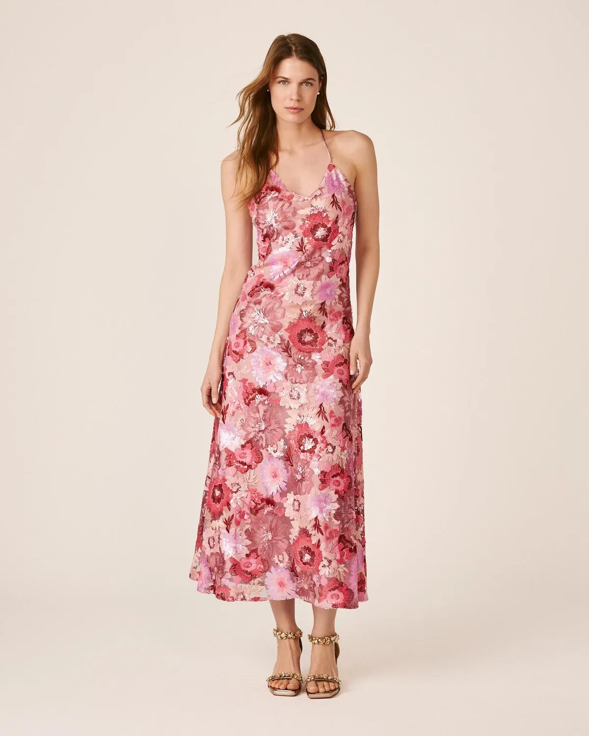 Alma en Pena V26CL0246 robe midi fuchsia sequins