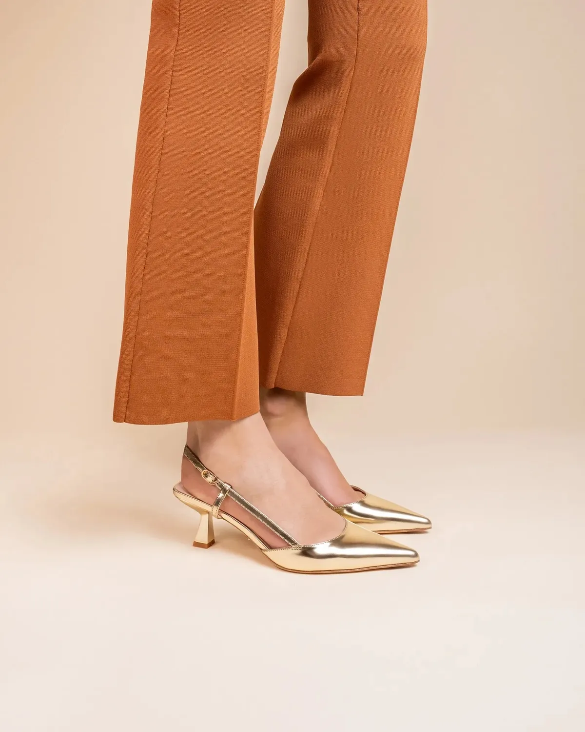 Mi/Mai Corto Gold escarpins cuir doré petit talon