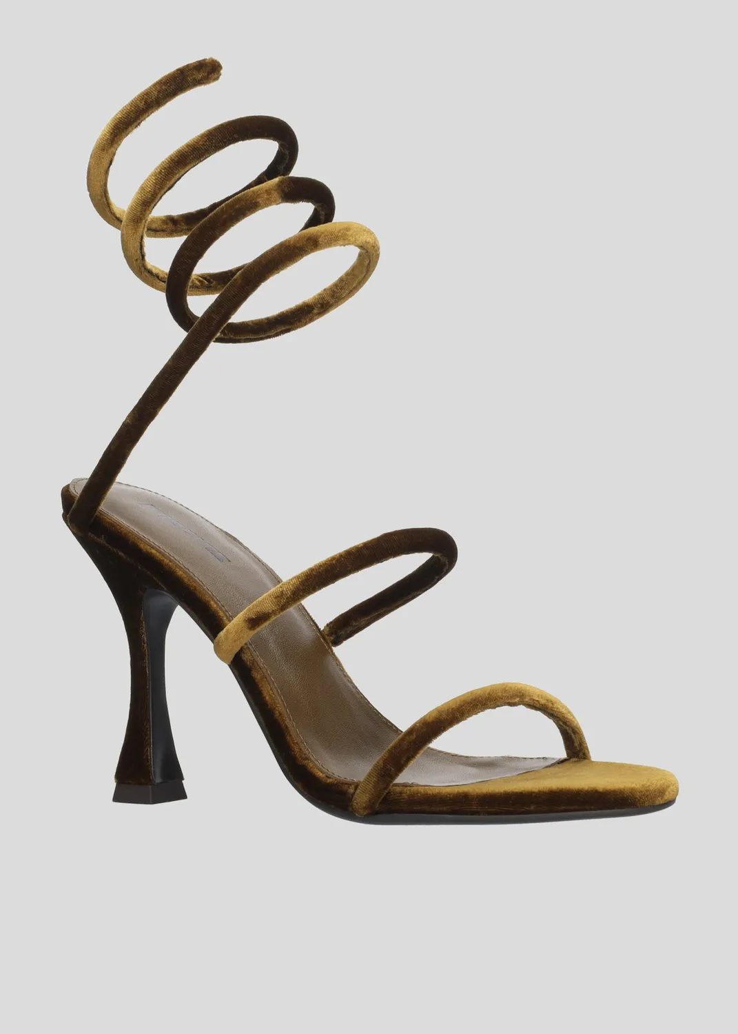 Lola Cruz Greta 95 sandales ocre talon 9,5 cm