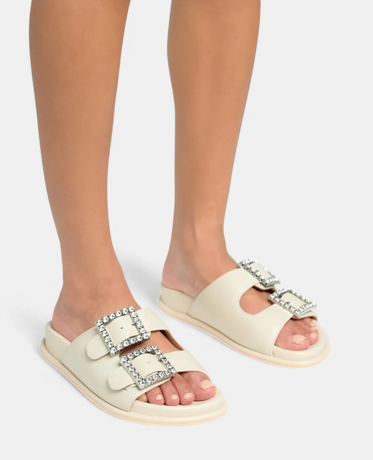Alma en Pena V251652 sandales plates cuir blanc talon 2 cm