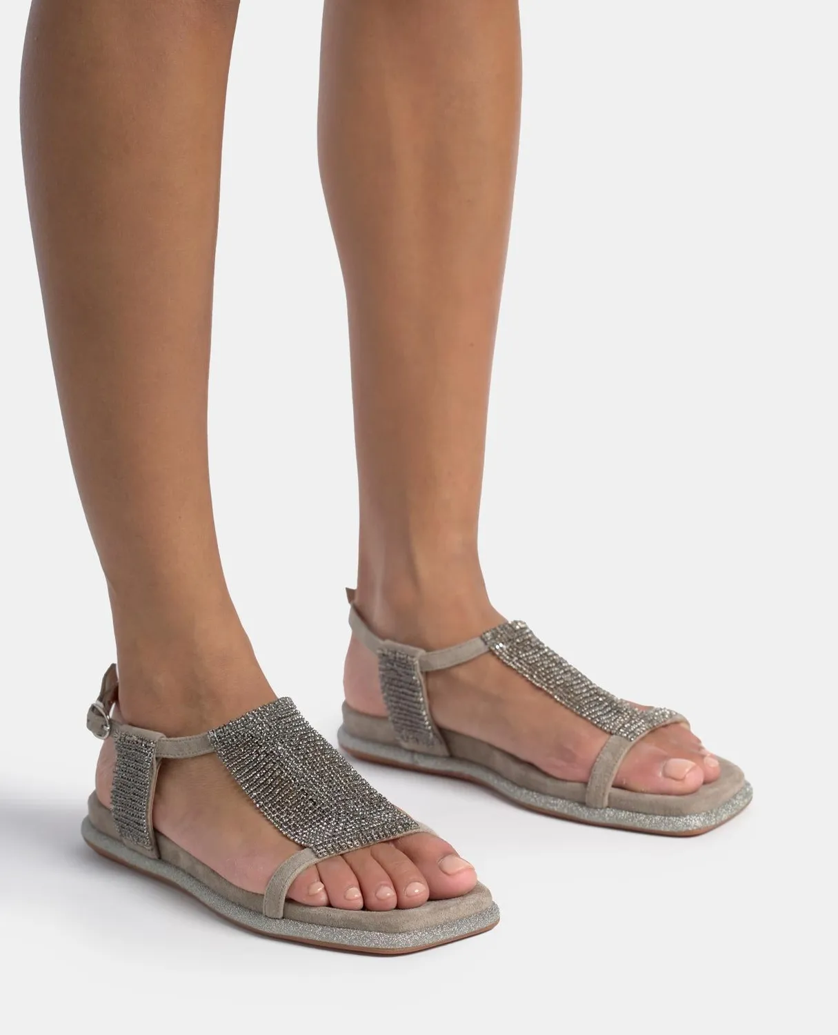 Alma en Pena V2551601 sandales plates taupe strass 2 cm