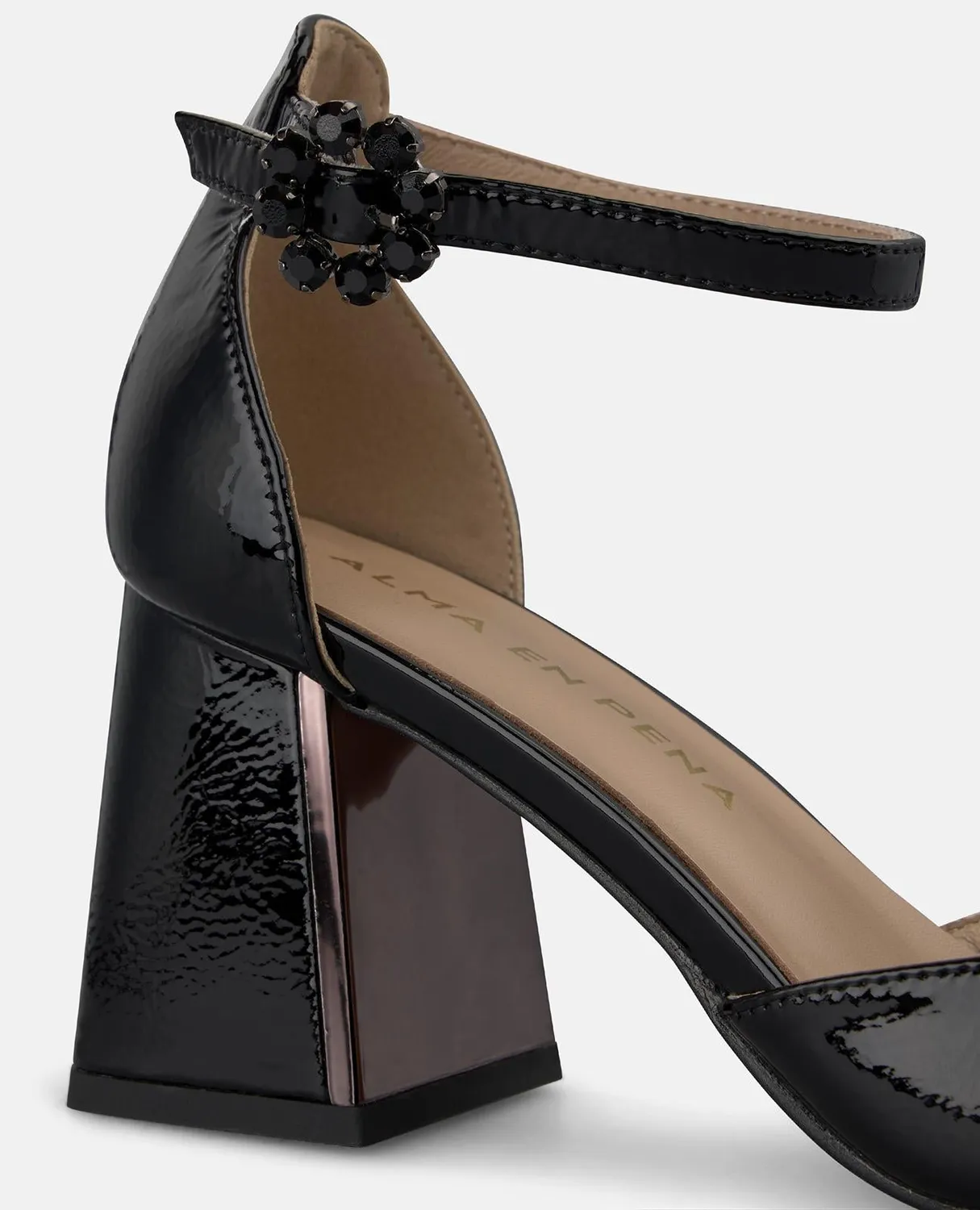 Alma en Pena I260163 escarpins vernis noir talon 7 cm