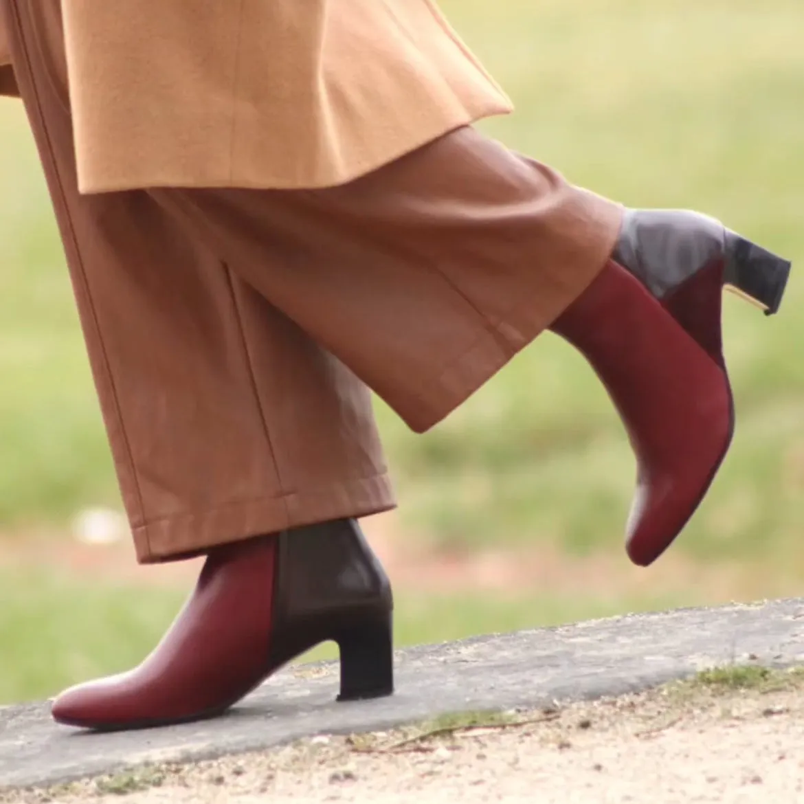 Karine Arabian Ava bottine cuir noir bordeaux talon 50mm