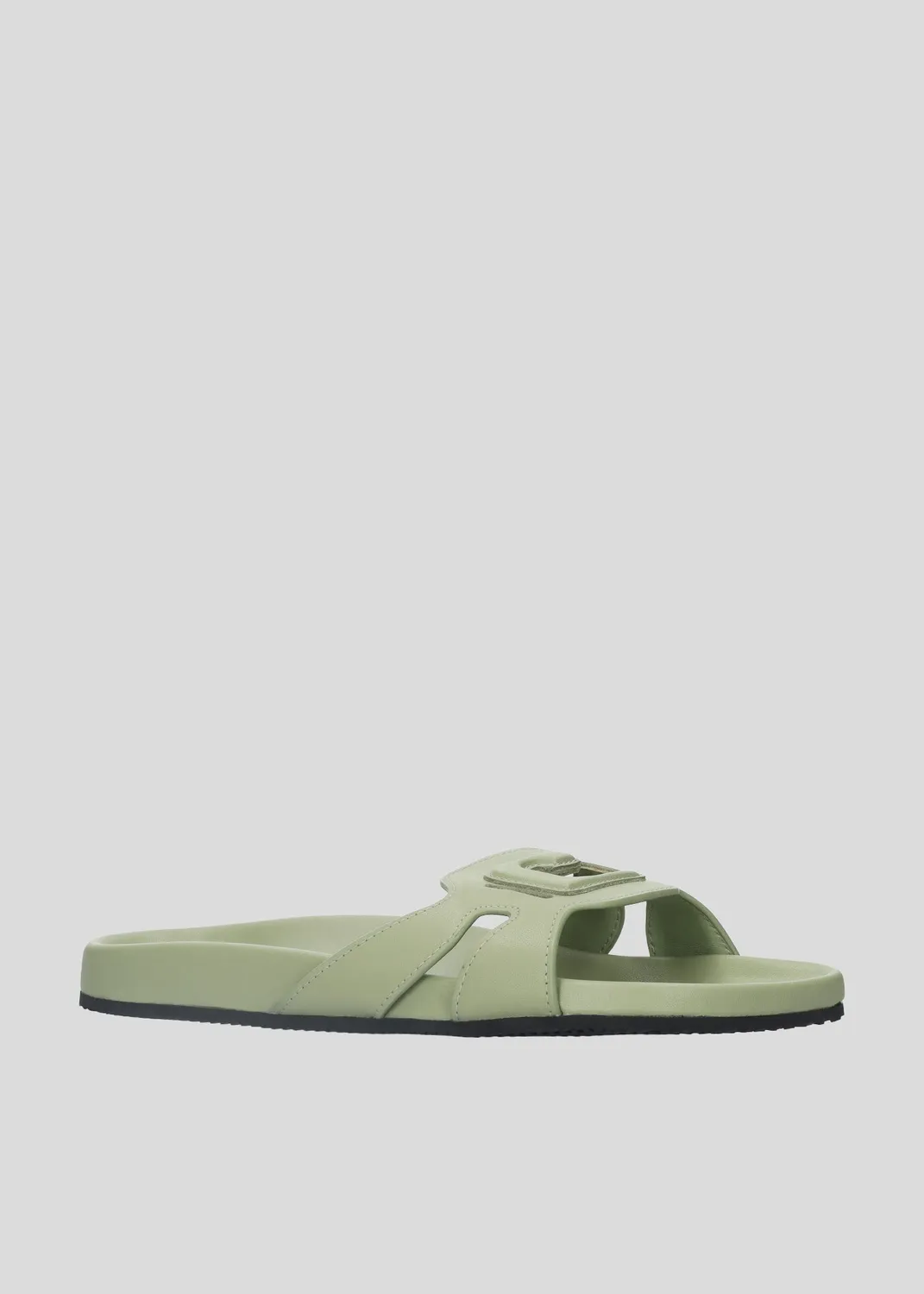 Lola Cruz Cuirine Bio Flat Sandal vert aloe plat