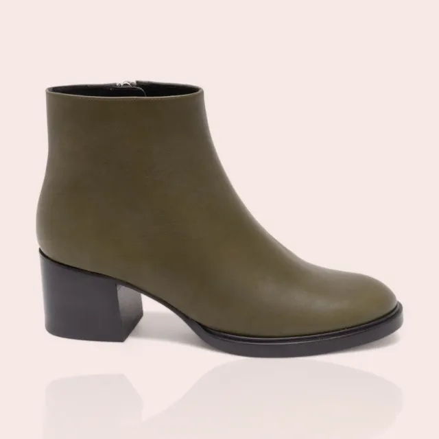Karine Arabian Ella bottines cuir lisse kaki