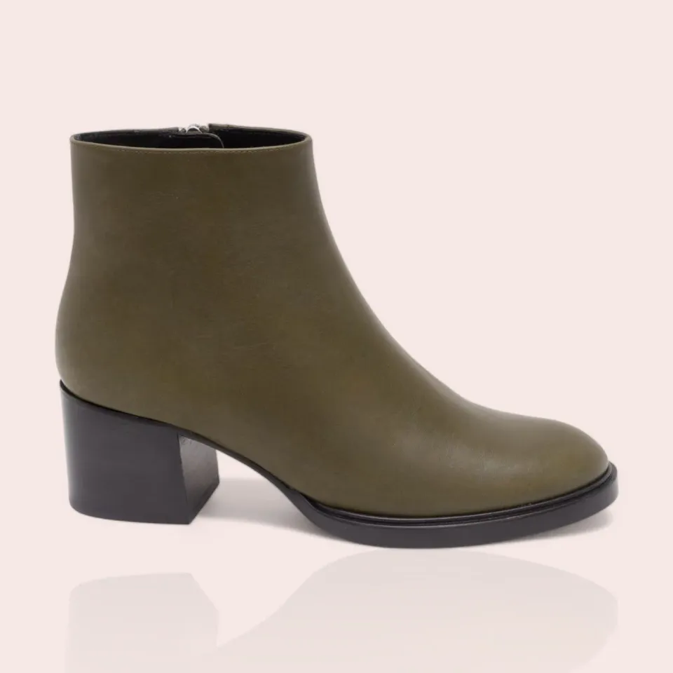 Karine Arabian Ella bottines cuir lisse kaki
