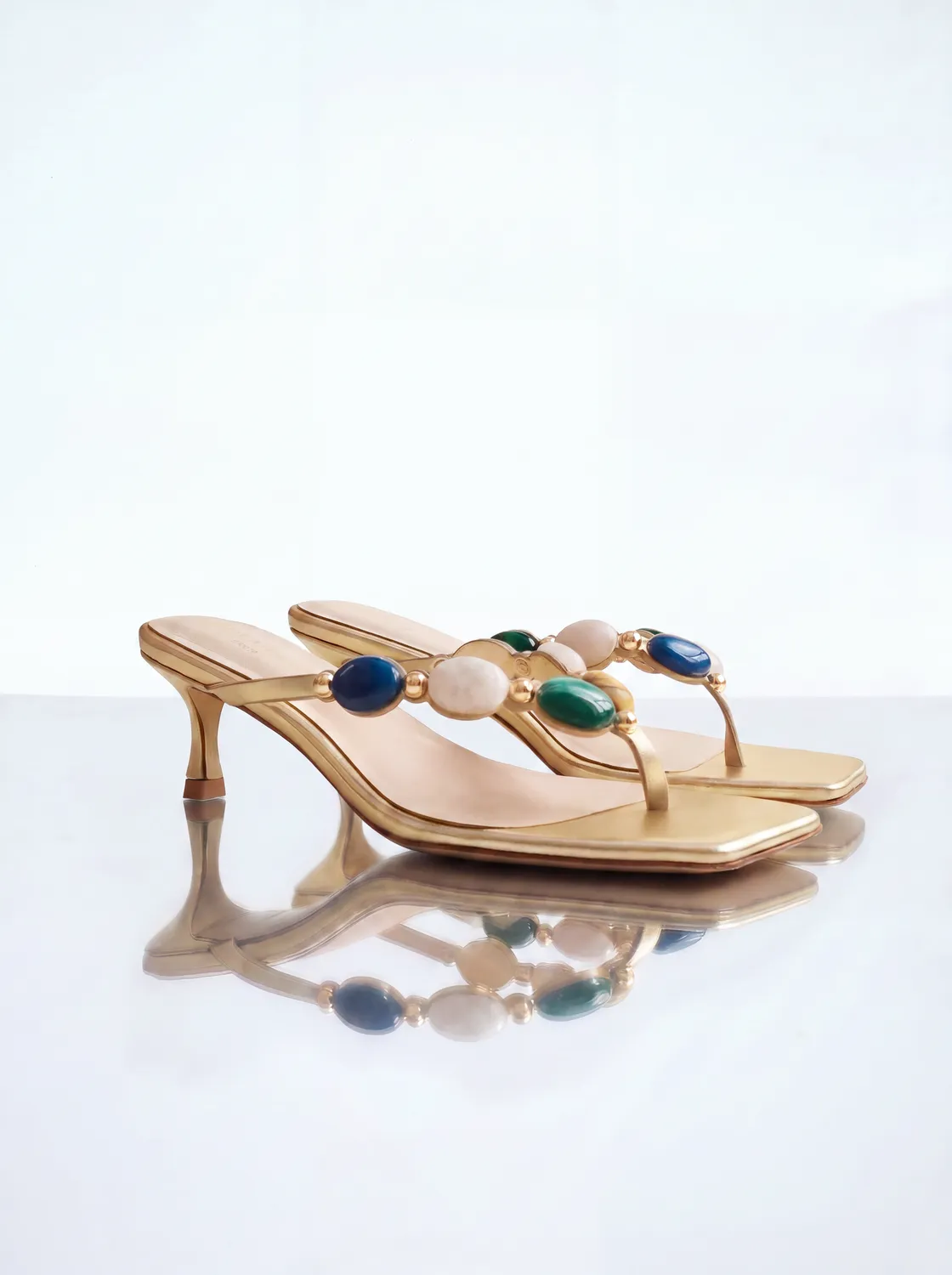 Mi/Mai Sintra Gold tongs cuir doré talon bas cabochons