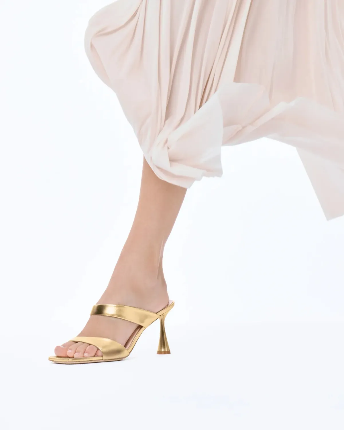 Mi/Mai Tara Gold Nappa sandales talon sculpté doré