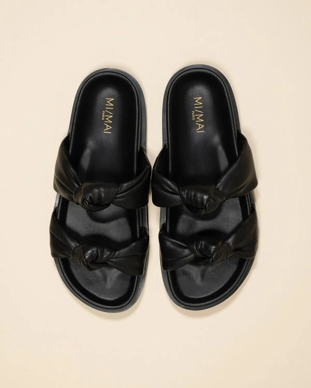Mi/Mai Dona Black mules plates cuir agneau noir