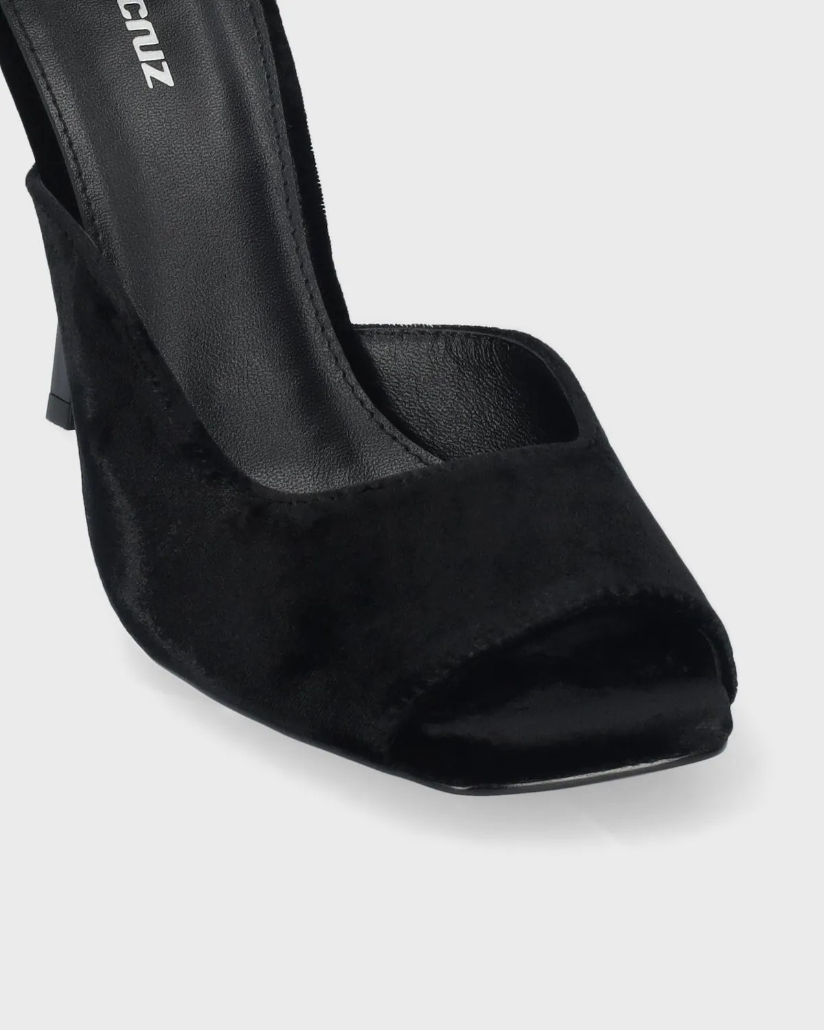 Lola Cruz Qelina Sandals 90 sandales noires