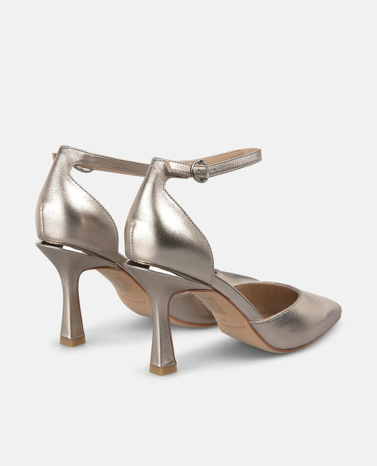 Alma en Pena V261802 escarpins bronze talon fin 9 cm cuir