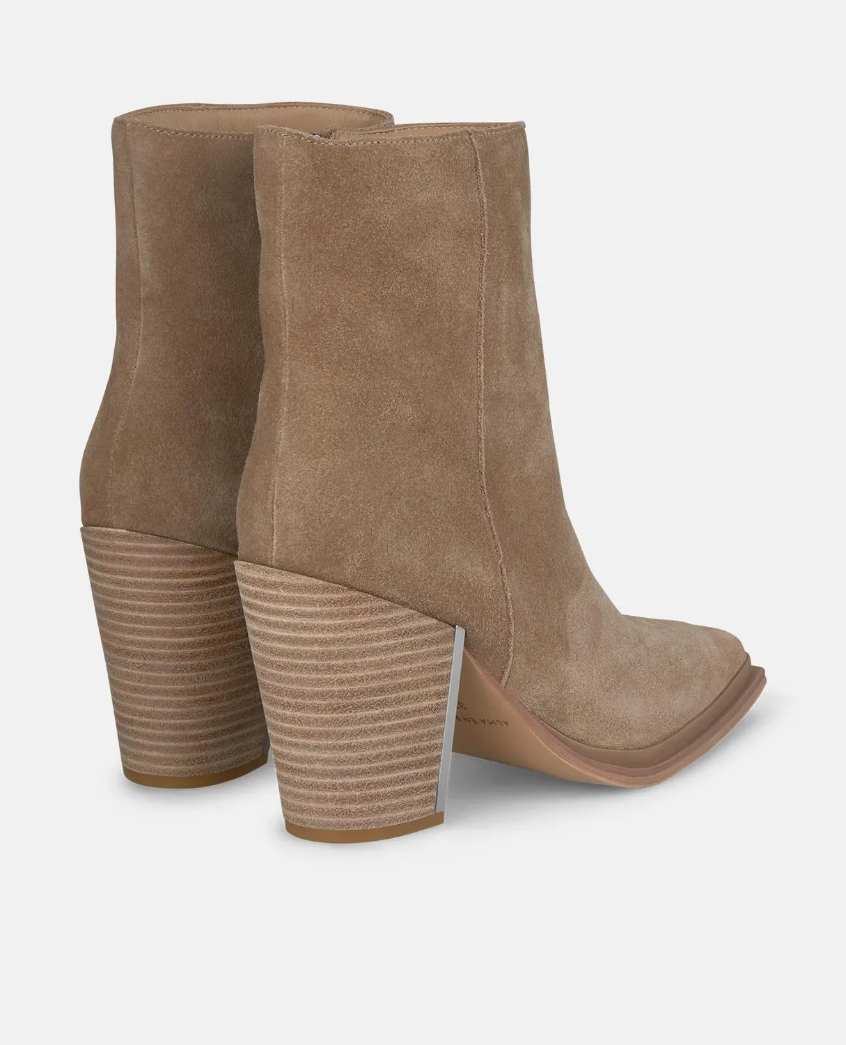 Alma en Pena I250708 bottines à talon vison cuir talon large