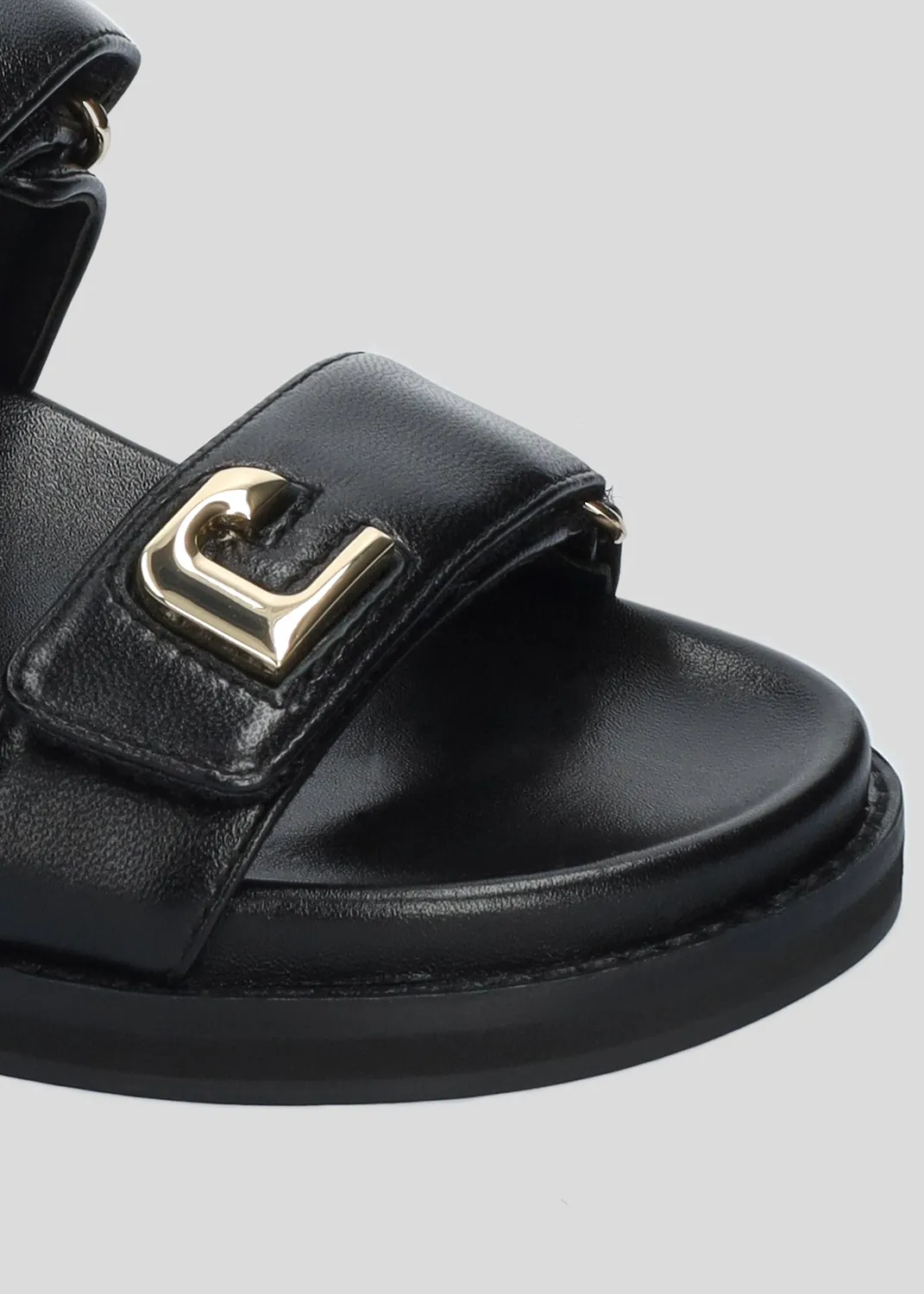 Lola Cruz Lola sandale plate noire