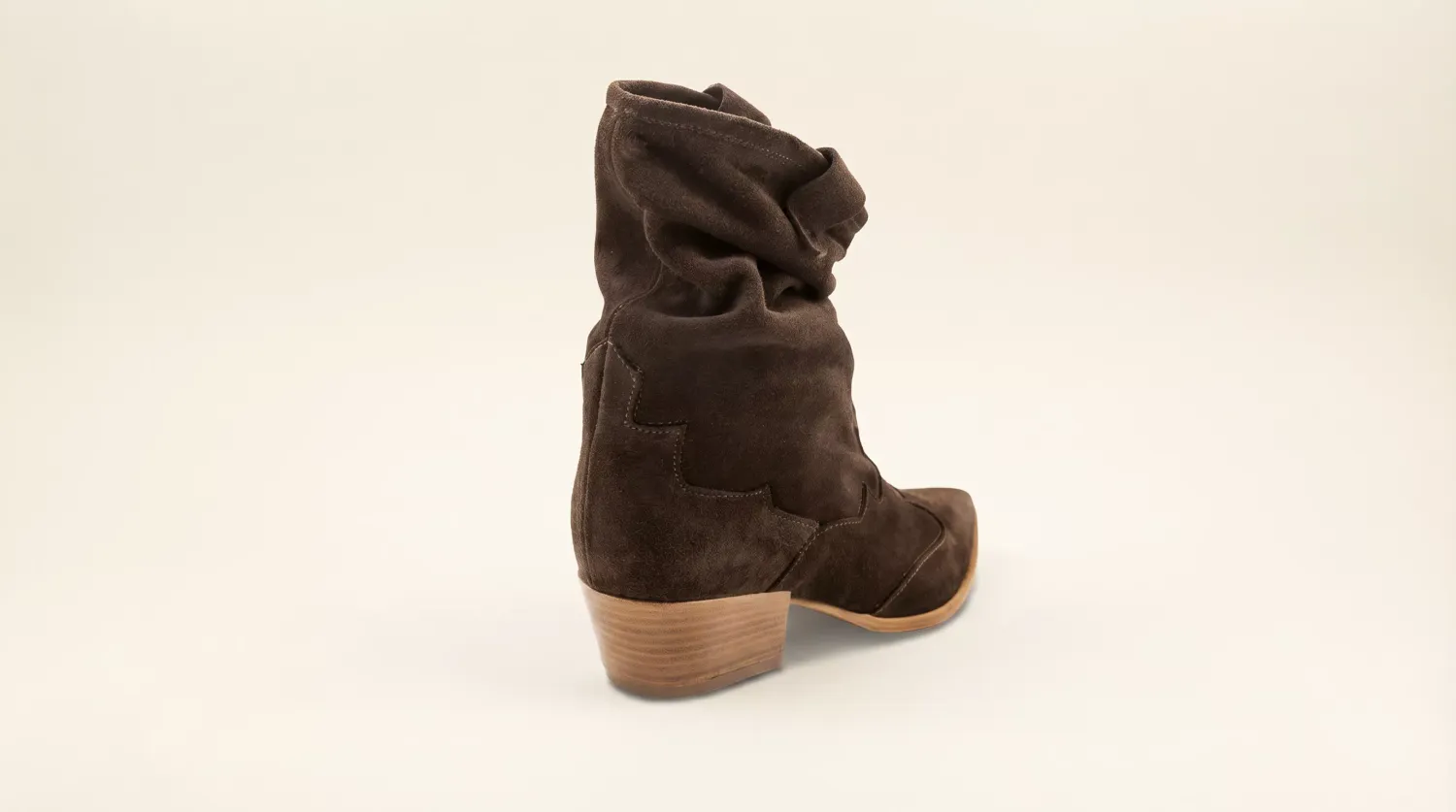 Matteo Pitti Ginevra bottines texanes marron suède talon cubain