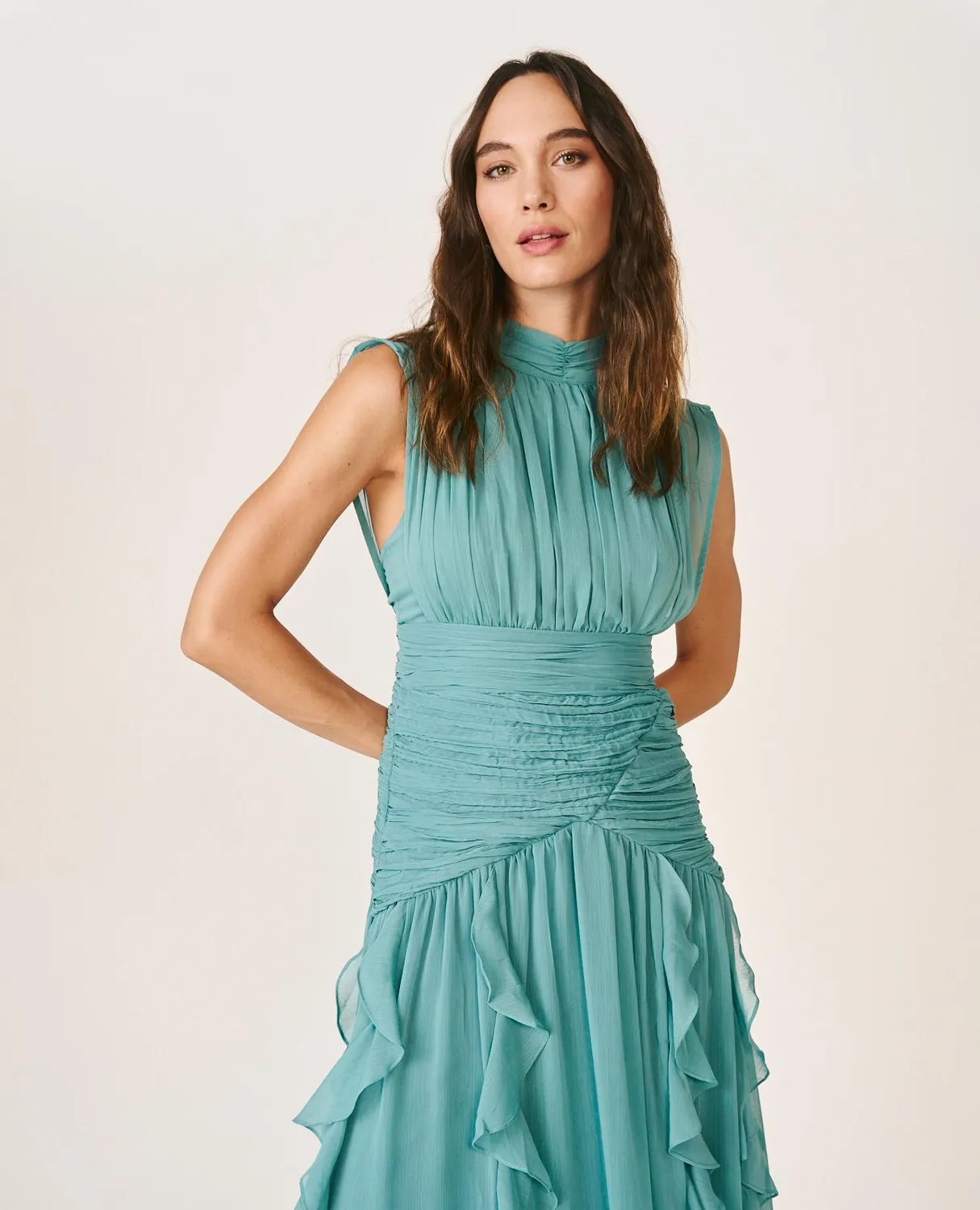 Alma en Pena I26CL0244 robe longue volants vert jade