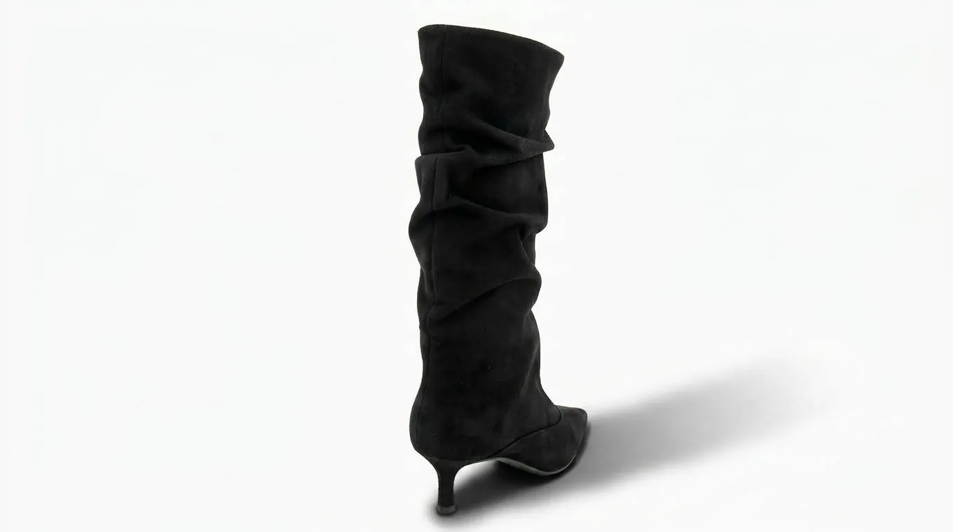 Matteo Pitti Penny bottes suède noir talon fin