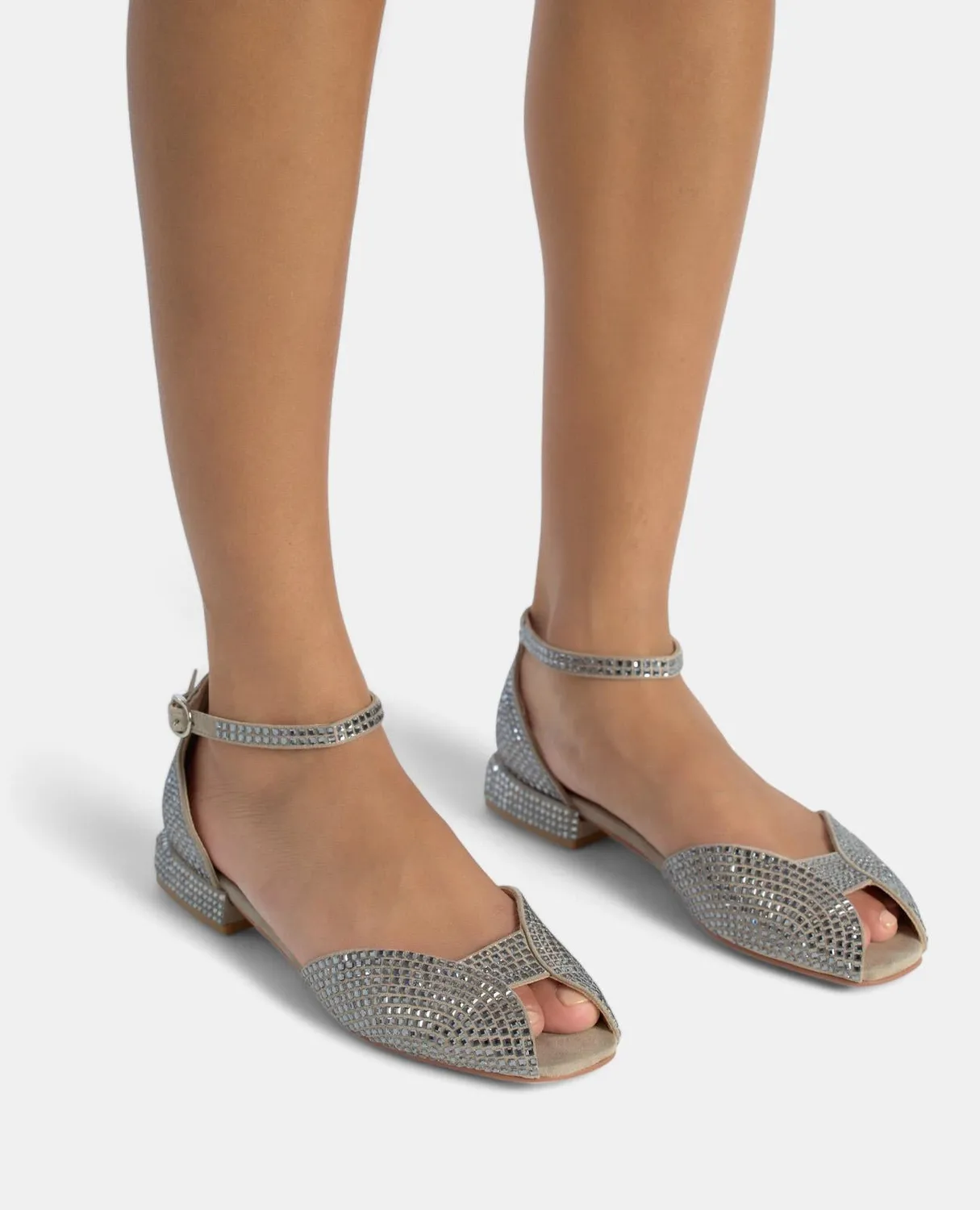 Alma en Pena V2550401 sandales plates taupe strass
