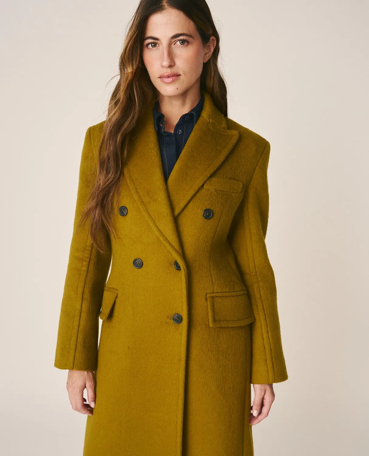 Alma en Pena I26CL1503 manteau long olive double