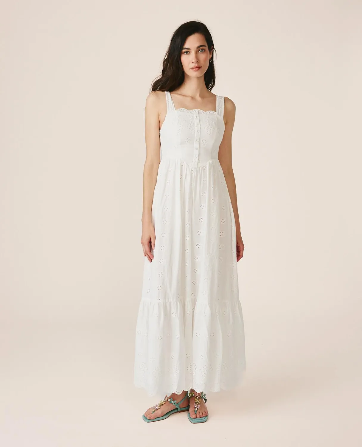 Alma en Pena V26CL0247 robe midi blanche broderie