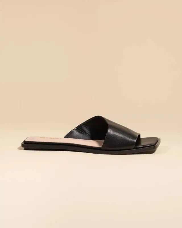 Mi/Mai Eero Black mules plates cuir noir bride large