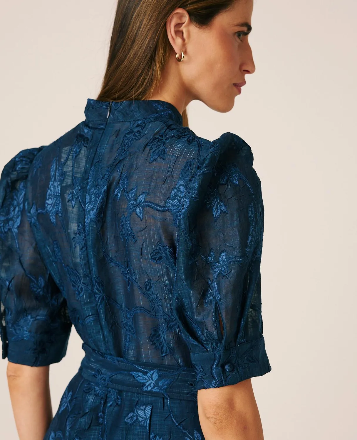 Alma en Pena I26CL0106 robe courte bleu jacquard floral
