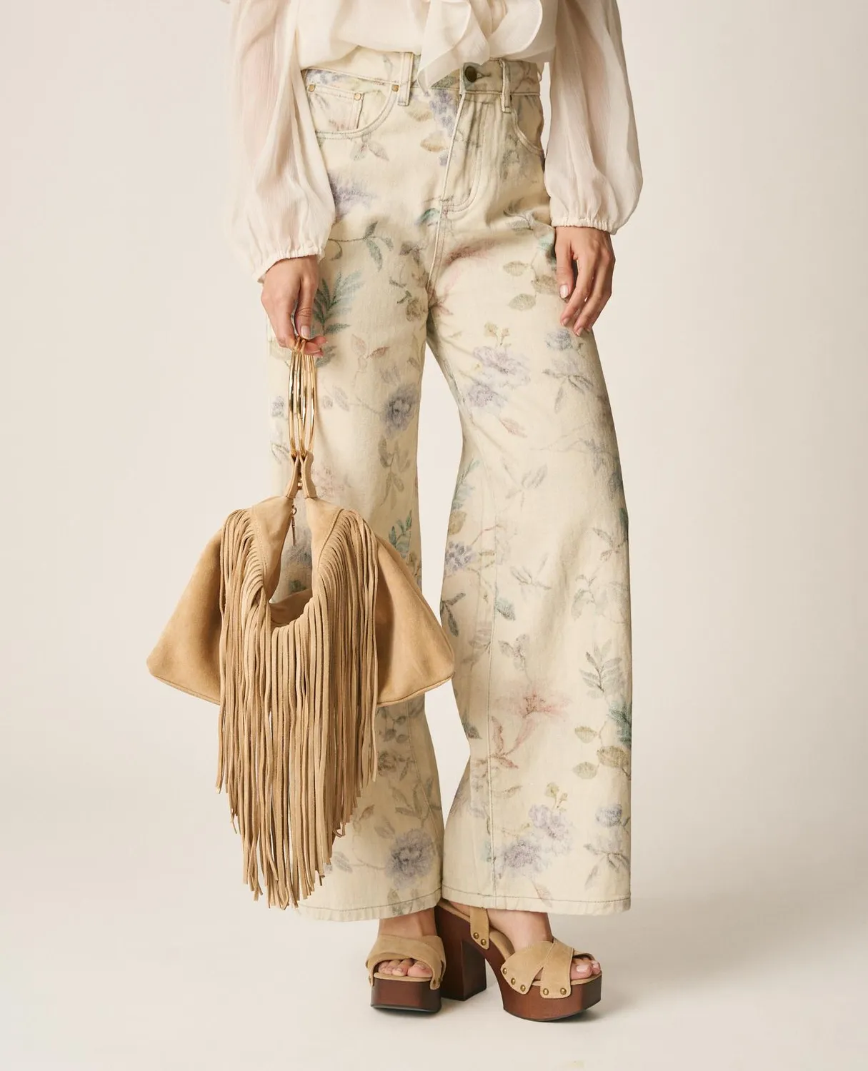 Alma en Pena V26BG067 sac seau cuir sable