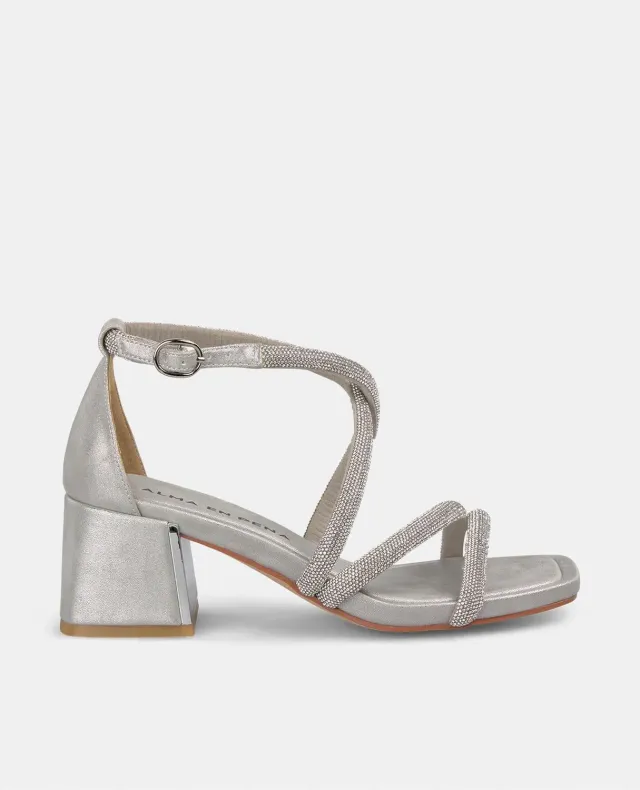 Alma en Pena V2550944 sandales argent strass talon 6 cm