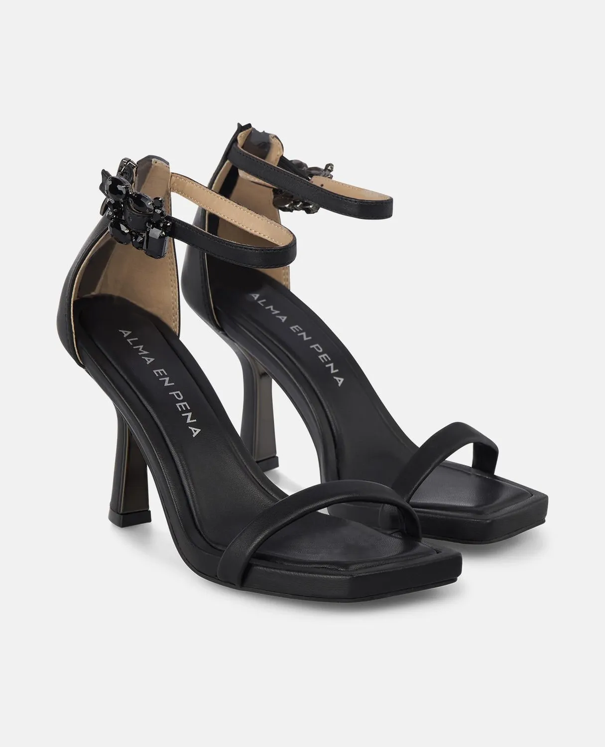 Alma en Pena I250088 sandales cuir noir talon fin 9 cm