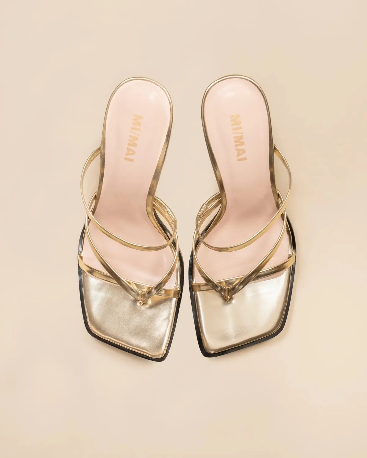 Mi/Mai Misty Gold Mirror mules cuir doré bout carré