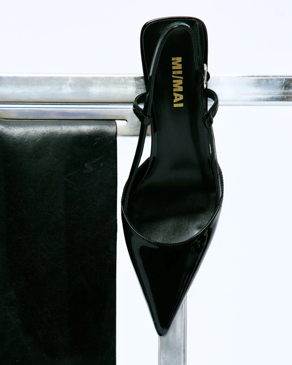 Mi/Mai Corto Black Mirror escarpins vernis petit talon