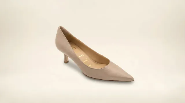 Matteo Pitti Penny 50 escarpins taupe kitten heel