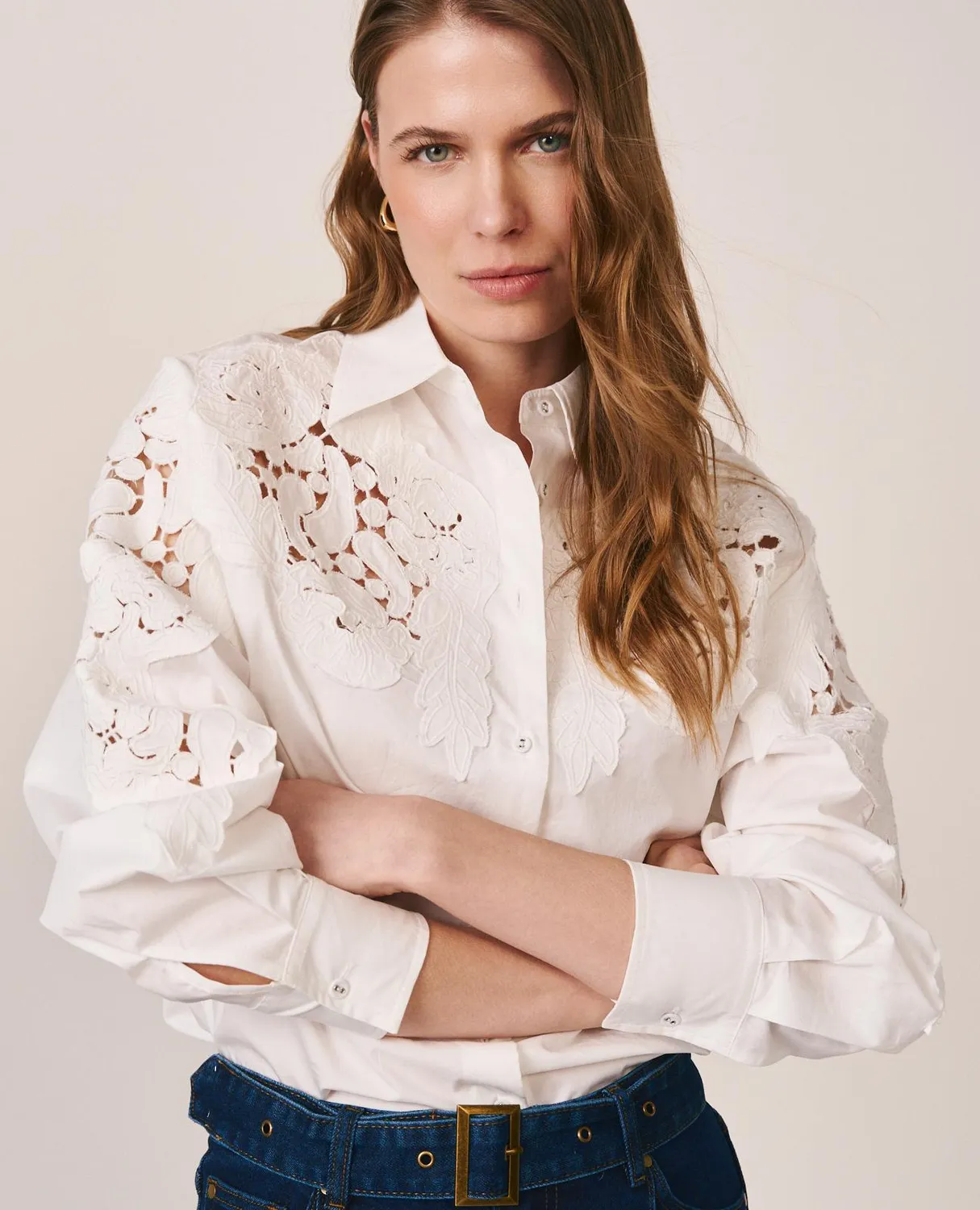 Alma en Pena V26CL0419 chemise blanche coton brodé